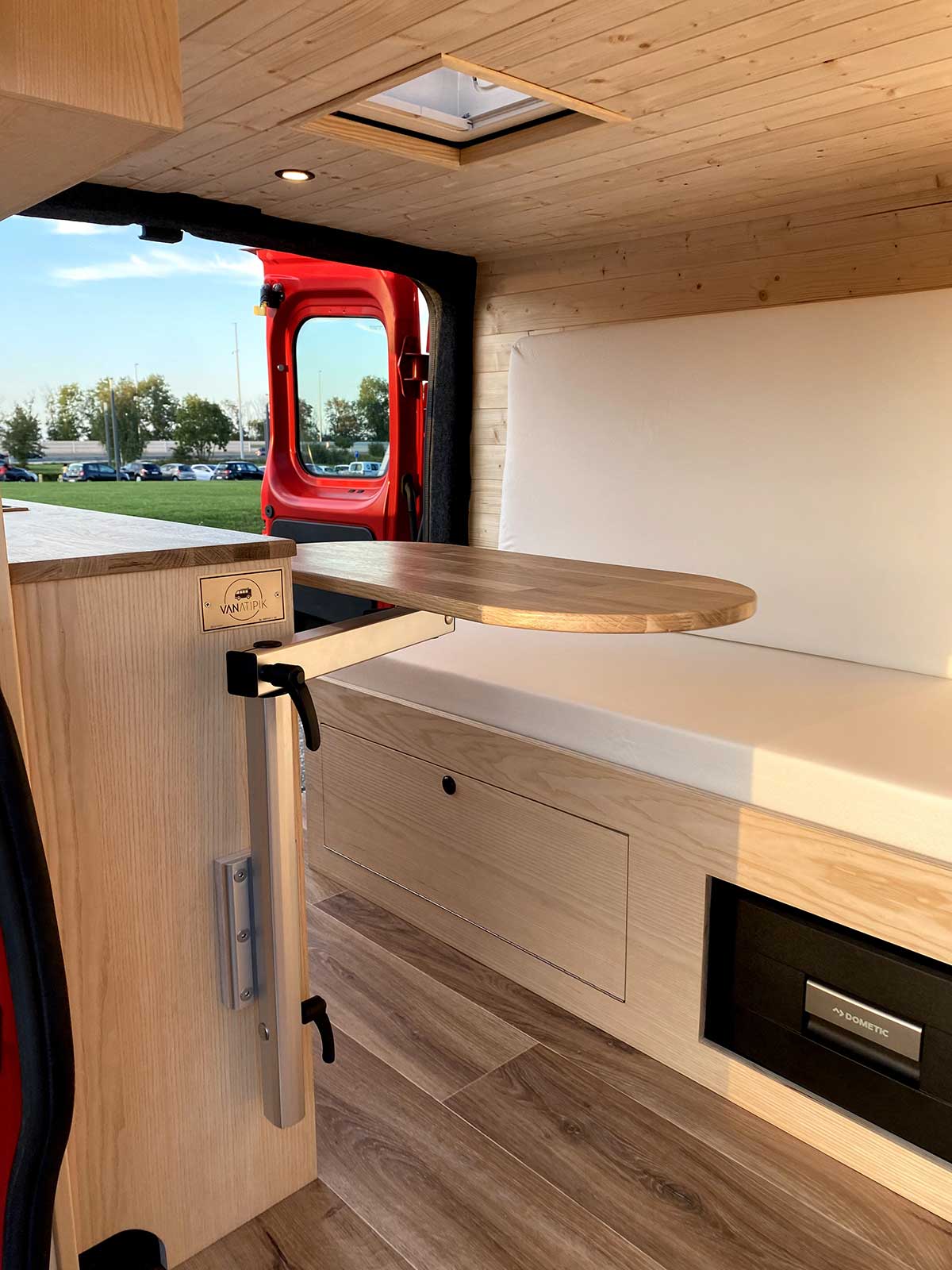 Nissan Interstar Rouge Gorge L2H1 (4)