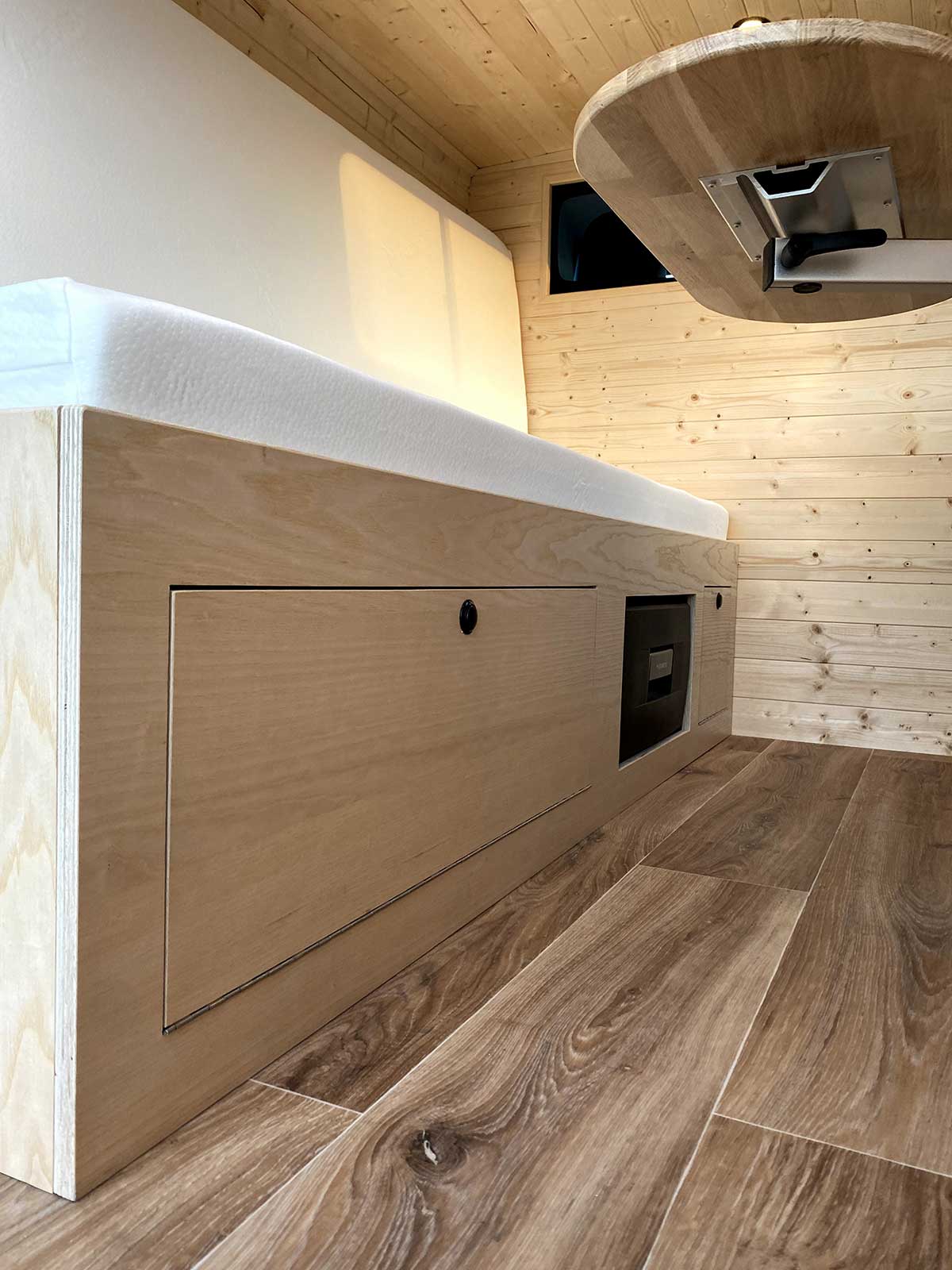Nissan Interstar Rouge Gorge L2H1 (7)