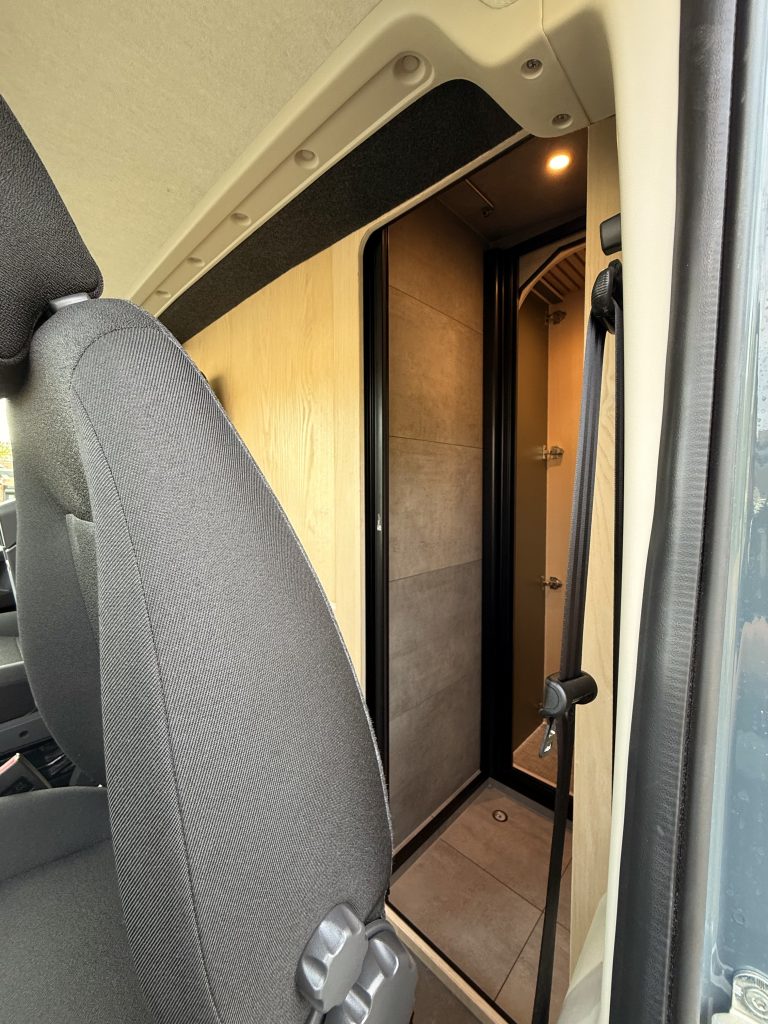 Peugeot Boxer L3H2 aménagé par Vanatipik, projet Canopée (photo 52)