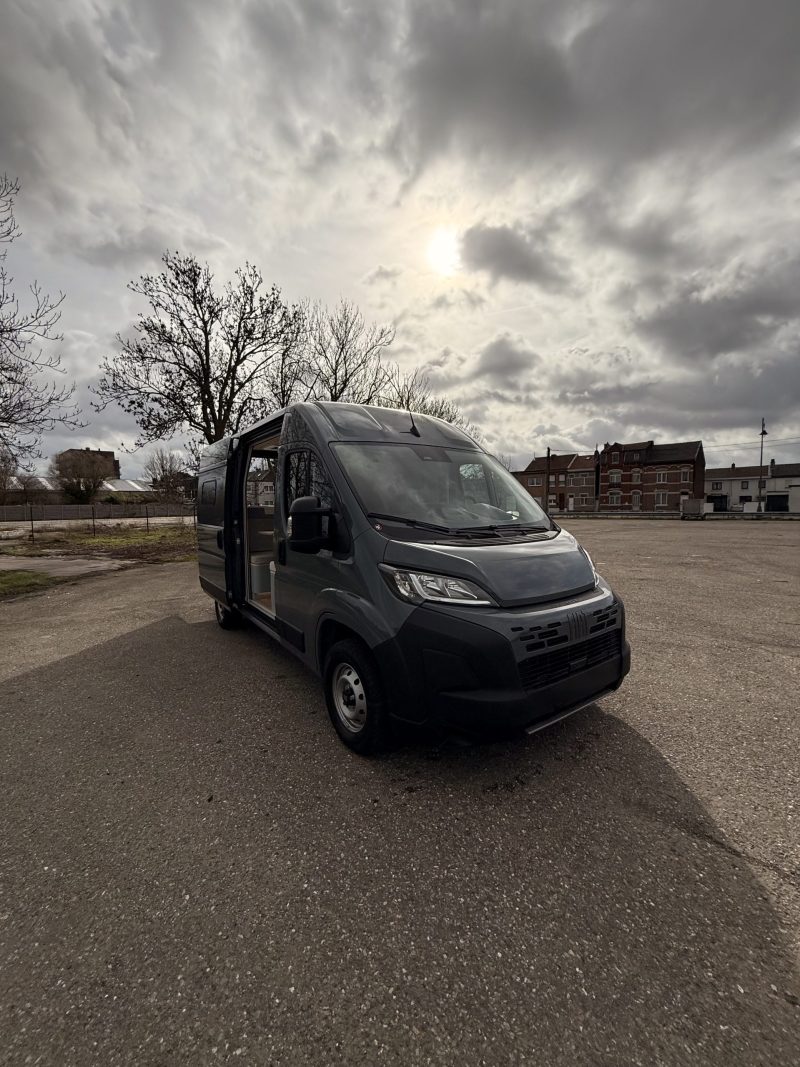 Fiat Ducato L2H2 aménagé sur mesure – Projet Onyx – Vanatipik